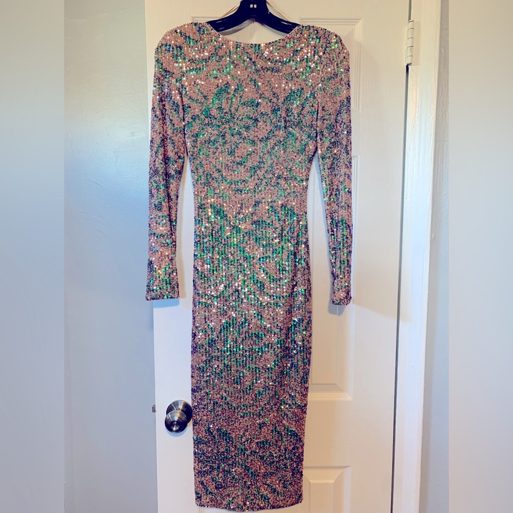 Dress the Population sequined dress NWT